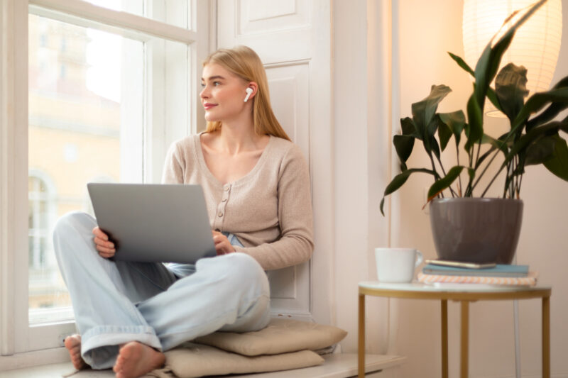 Télétravail Tout ce que les employeurs doivent savoir sur les défis juridiques !